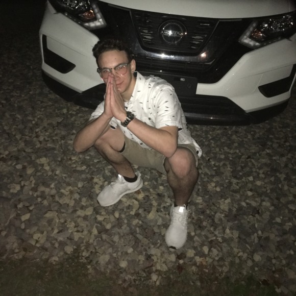 Meet your Posher, Vinny - Picture 1 of 1